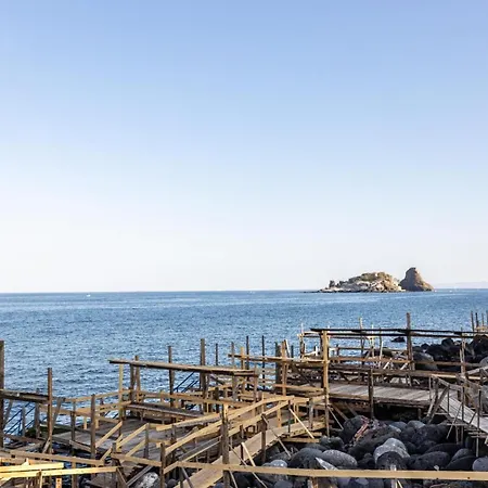 Courrier-house Lejlighed Aci Castello