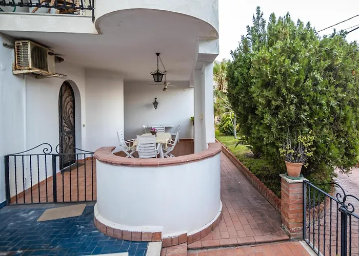 Apartment Courrier-house
