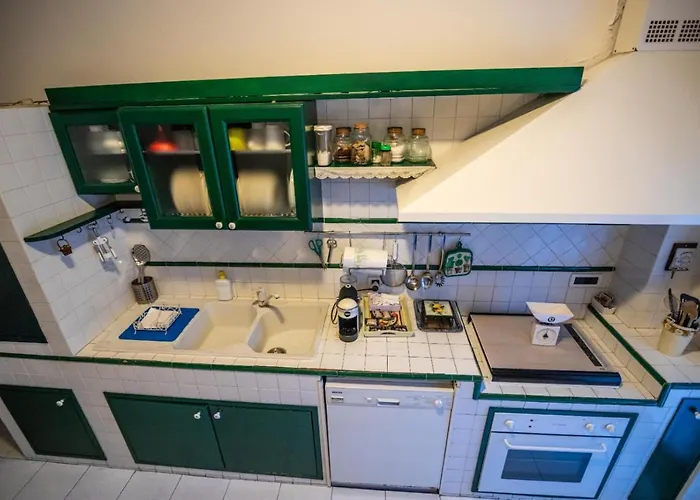 Courrier-house *